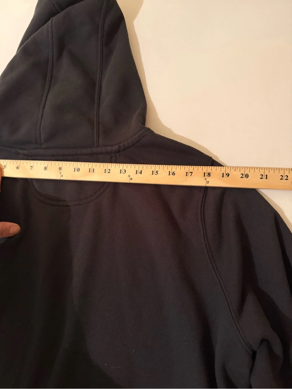 Carhartt Women’s XXL (20) Black Hoodie Heavy Weight Cotton Kangaroo Pocket 0311